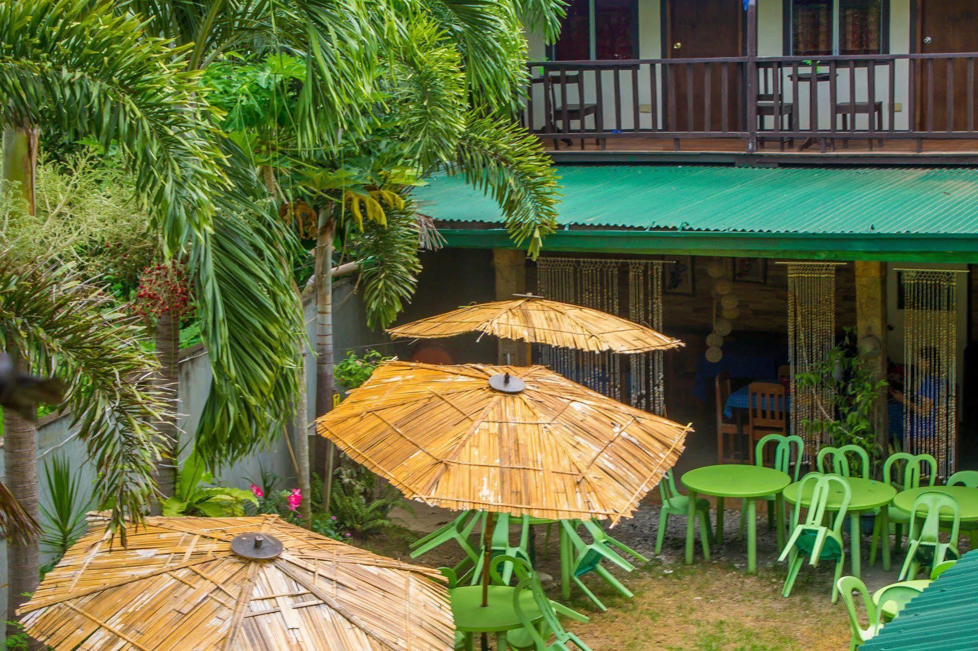 Remari Tourist Inn Puerto Princesa Exterior foto